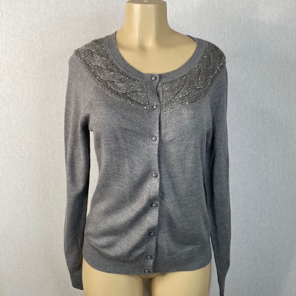 New York and Company NY&C Women’s Size Medium Grey Cardigan. EUC